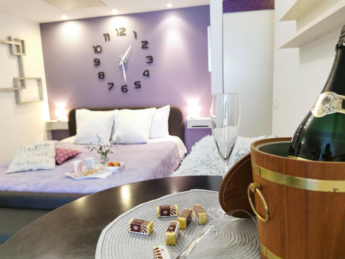 Apartments Nea โรวีน ภายนอก รูปภาพ