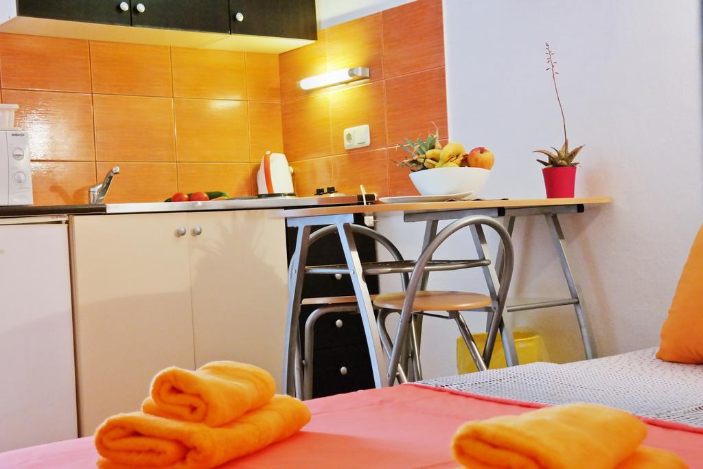 Apartments Nea โรวีน ภายนอก รูปภาพ